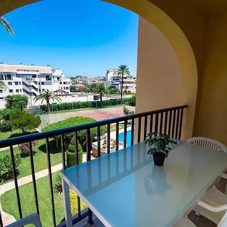 Apartamento En Con Piscina Cerca De La Playa Appartement *